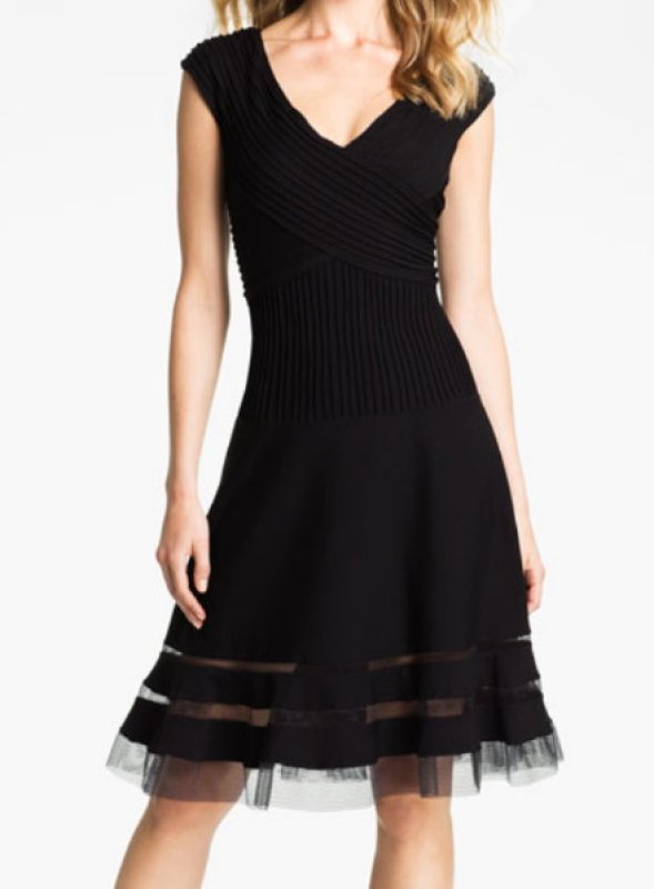 画像1: Tadashi Shoji     V-Neck Tulle Trim Fit & Flare Dress ブラック (1)