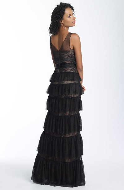 画像2: BCBGmaxazria 　　empire waist tiered lace gown