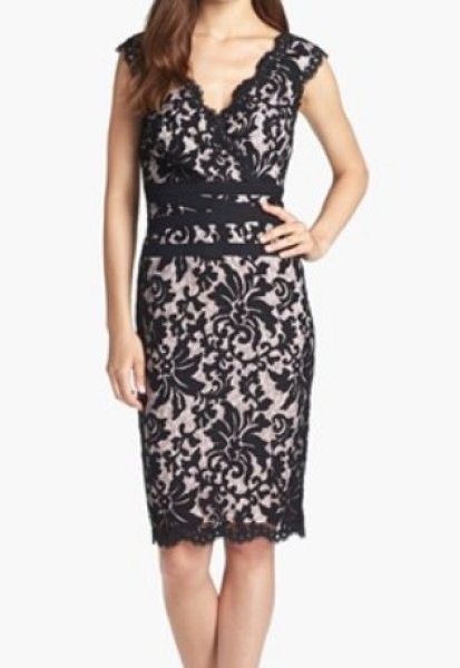 画像1: Tadashi Shoji　 Scalloped-Neck Lace Cocktail Dress ブラック (1)