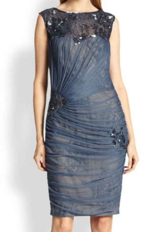 画像1: 【高橋ひとみさん着用】Tadashi Shoji   Beaded-Lace-Overlay Dress ネイビー系 (1)