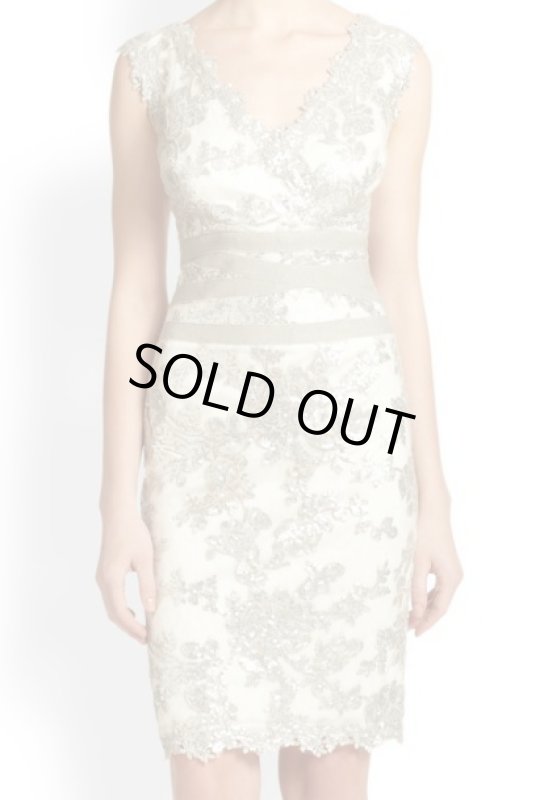 画像1: Tadashi Shoji     Banded-Waist Sequined Lace Dress (1)