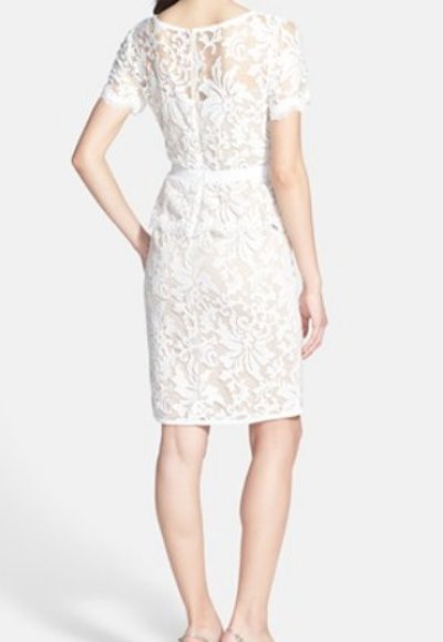 画像1: セール！Tadashi Shoji　タダシショージ Cap Sleeve Lace Peplum Dress  5205