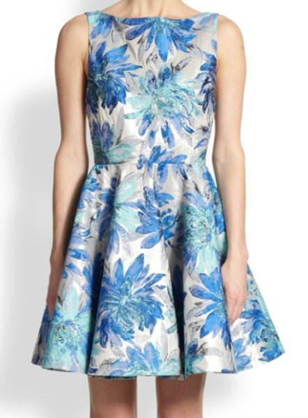 画像2: 再販売!【ベッキーさん着用、ヴァンサンカン掲載】Alice + Olivia  Foss Cutout-Back Dress (2)