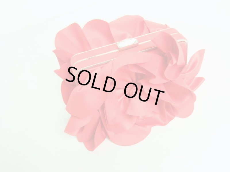 画像2: 【オリビア・パレルモ愛用】Sondra Roberts 　rose petal clutch レッド (2)