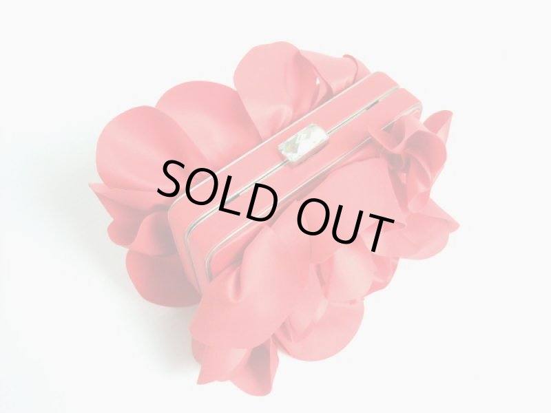 画像1: 【オリビア・パレルモ愛用】Sondra Roberts 　rose petal clutch レッド (1)