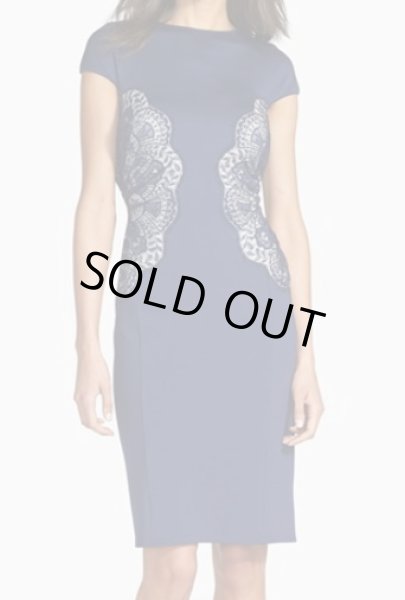 画像1: 【木佐彩子さんご着用】Tadashi Shoji    Lace-Overlay Sheath Dress ネイビー (1)