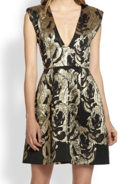 画像1: 【AneCan掲載、黒木メイサさんご着用】Alice + Olivia　　　Pacey Metallic Jacquard Dress (1)