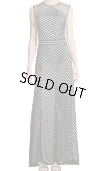 画像1: 再販売！【天海祐希さん、　宮本エリアナさんご着用】Tadashi Shoji   Sleeveless Jewel-Neck Chevron Gown  (1)