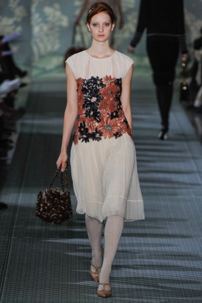 画像1: 【Odette Yustman愛用】Tory Burch 　　FAITH DRESS　バニラ (1)