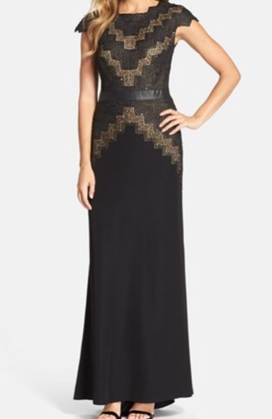 画像1: Tadashi Shoji      Cap Sleeve Lace & Crepe Gown ブラック (1)