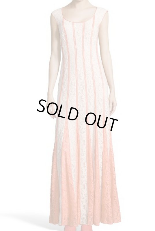 画像1: 【杉本彩さんご着用】Tadashi Shoji   レースパネルスクープネックロングドレス　  (1)