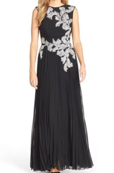 画像1: セール！Tadashi Shoji  タダシショージ    Embroidered Chiffon Fit & Flare Gown ブラック