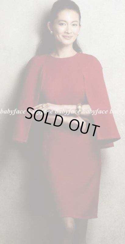 画像3: 【ミランダカーご着用、家庭画報掲載】Tadashi Shoji　タダシショージ    Cape Back Crepe Sheath Dress ブラック (3)