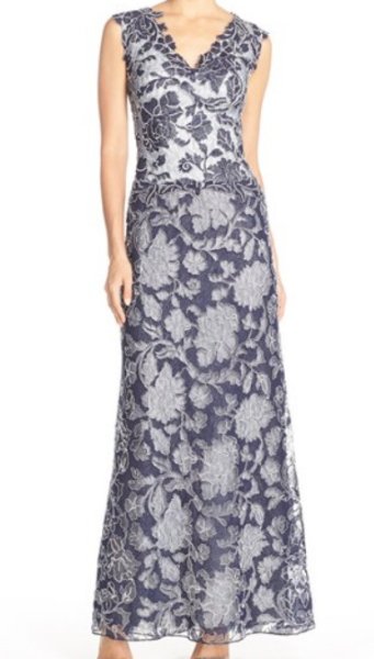 画像1: Tadashi Shoji    　 Embroidered Lace Gown　ネイビー系 (1)