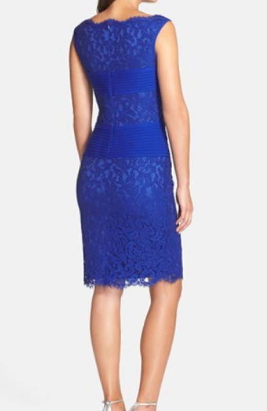 画像2: 【檀れいさん、黒谷友香さんご着用】Tadashi Shoji   Scalloped Lace Cocktail Dress　MARINA　ブルー系 (2)