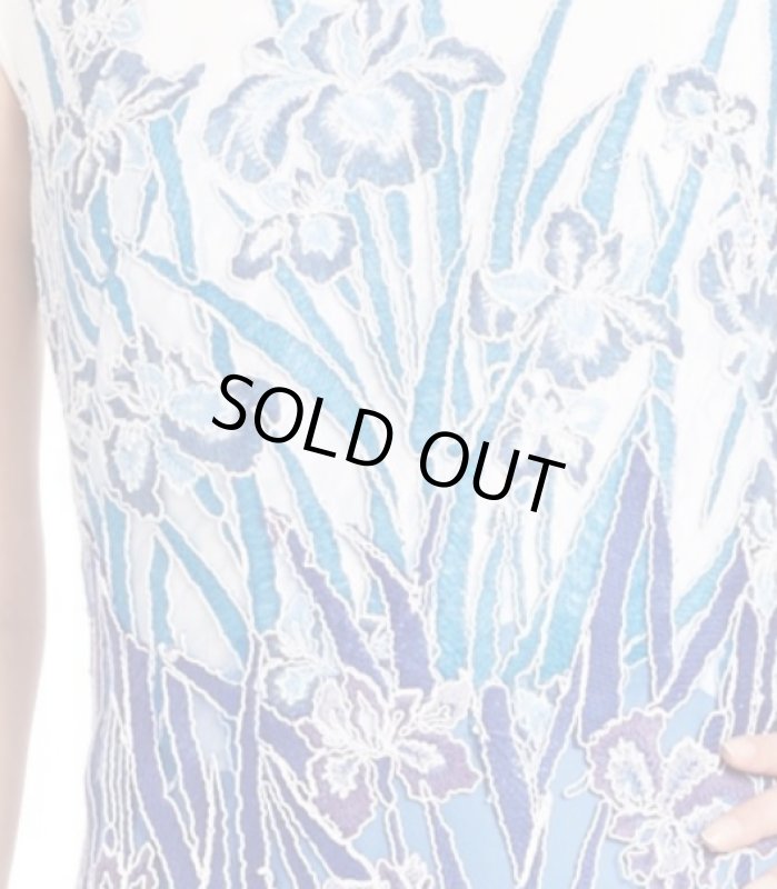 画像2: 【家庭画報掲載、ドラマ使用】Tadashi Shoji       Floral-Embroidered Sheath Dress ブルー系　 (2)