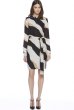 画像1: ドラマ【リベンジ】使用！GUCCI グッチ　 Zebra Print Silk Georgette Shirtdress (1)