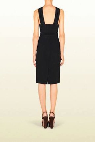 画像2: ドラマ【スーツ】使用!GUCCI グッチ Black stretch halter Dress (2)
