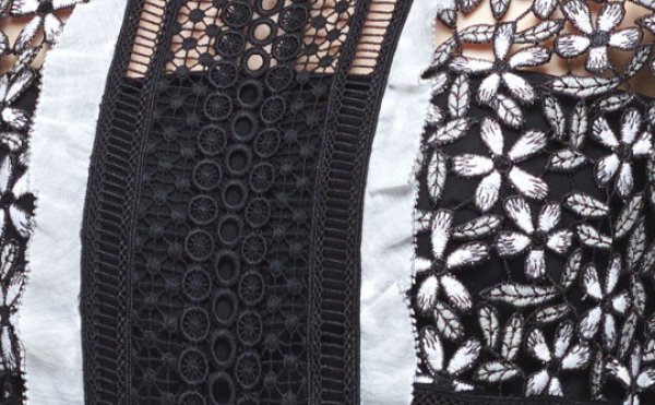 画像3: 【キャサリンヘイグル愛用】Self Portrait セルフポートレート bell sleeve dress (3)