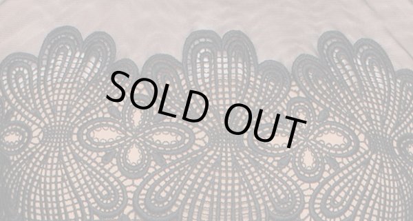 画像3: 【小嶋陽菜さん愛用】Self Portrait セルフポートレート felicia embroidered midi dress (3)