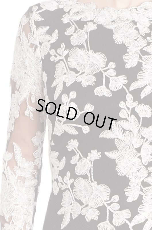 画像2: Tadashi Shoji  パーティードレス　Fit & Flare Lace Gown ブラック (2)