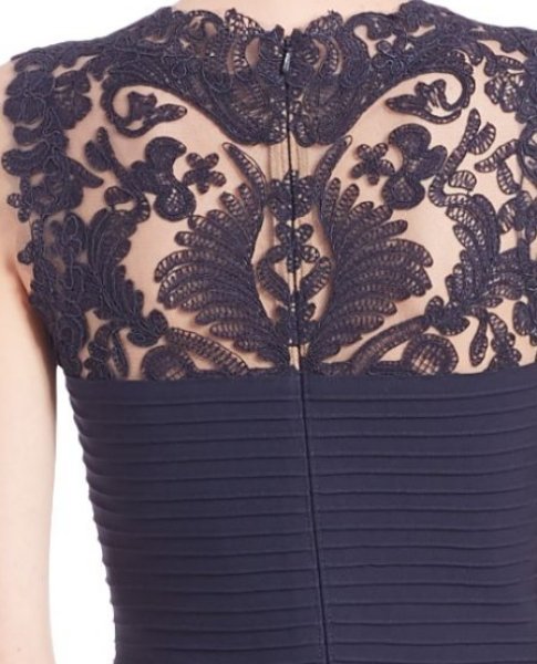 泉里香さんご着用】Tadashi Shoji タダシショージ Lace-Panel Dress 