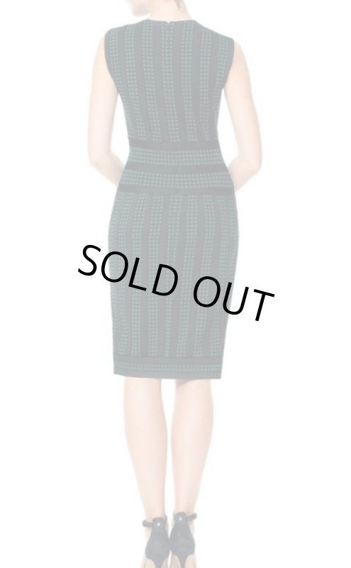 画像2: Tadashi Shoji パーティードレス  Mae Jacquard Plunging Sleeveless Dress ブラック (2)