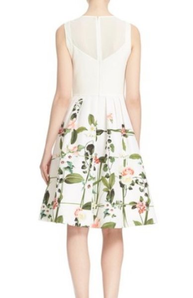 画像2: 【Kat Mcnamara愛用】Ted Baker テッドベイカー  Karolie - Secret Trellis Dress (2)