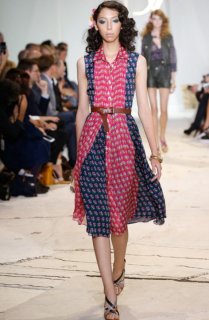 DIANE von FURSTENBERG(ダイアンフォンファステンバーグ