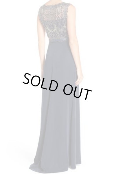 画像2: Tadashi Shoji       Gavin Embroidered Bodice Gownネイビー (2)