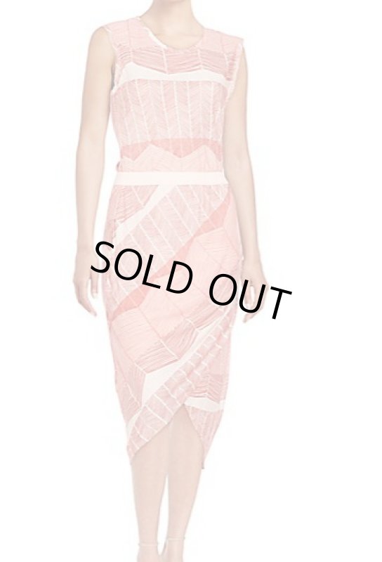 画像1: 【BONES使用、アンジェラ着用】BCBGMAXAZRIA 　　Mikela Printed Jersey Sheath Dress (1)