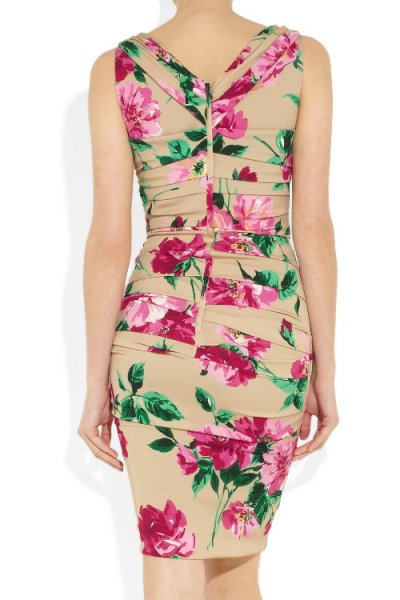 画像2: 再販売セール!【ドラマ多数使用】Dolce & Gabbana ドルチェ&ガッバーナ Peony Ruched Dress (2)