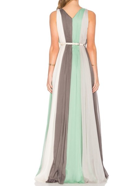 画像3: ドラマ【デビアスなメイドたち使用】Halston Heritage パーティードレス Deep V-Neck Chiffon Gown (3)