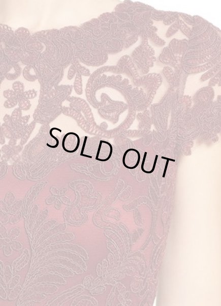 画像3: 【雑誌掲載】Tadashi Shoji  タダシショージ Corded Embroidery on Tulle Cap Sleeve Dress AUBURN  (3)