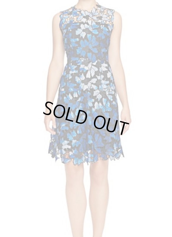 画像2: 【Sara Haines、Ginger Zee着用】Elie Tahari　エリータハリ パーティードレス　Kaisa Floral Lace Dress (2)