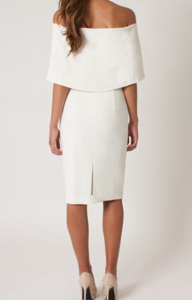 画像3: 【ドラマ使用】Black Halo    Eloise Cape Overlay Sheath Dress  22504 (3)