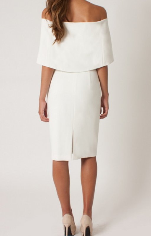 画像3: 【ドラマ使用】Black Halo   　Eloise Cape Overlay Sheath Dress  22504 (3)