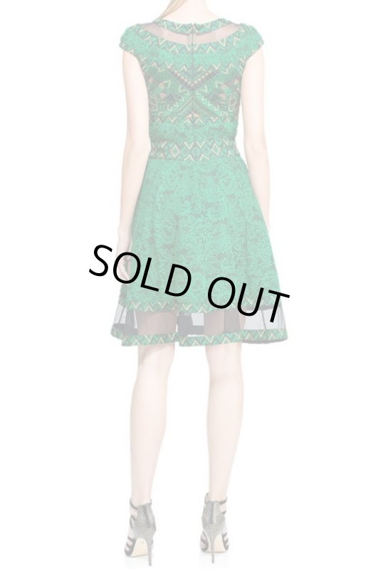 画像2: 再販売【シェリーさんご着用】Tadashi Shoji タダシショージ　Jungle Green Cap Sleeve Abuja Dress　グリーン系 (2)