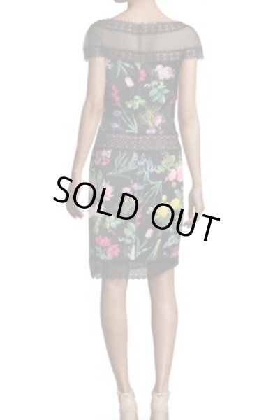 画像4: 1点のみ即発!Tadashi Shoji タダシショージ Missy-8 Sheer Floral Sheath Dress ブラック (4)