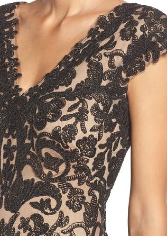 画像3: Tadashi Shoji  タダシショージ 　Corded Lace Tulle Sheath Dress　ブラック (3)