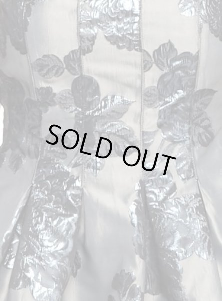 画像3: 【イバンカトランプ愛用】Ivanka Trump Floral Printed Brocade Fit and Flare Dres (3)