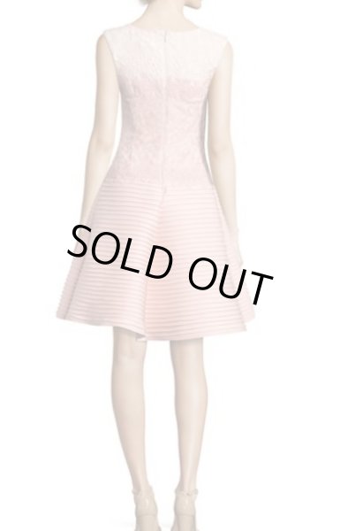 画像3: 再販売セール【木佐彩子さん、牧野紗弥さんがご着用】Tadashi Shoji タダシショージ  Lace Mixed-Media Flared Dress ピンク系 (3)