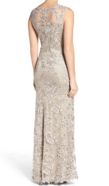 画像2: Tadashi Shoji   タダシショージ Embroidered Tulle Gown ベージュ系 (2)