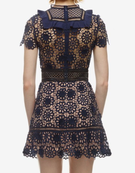 画像2: 【Bethany Mota愛用】Self Portrait セルフポートレート Louisa Guipure Dress (2)