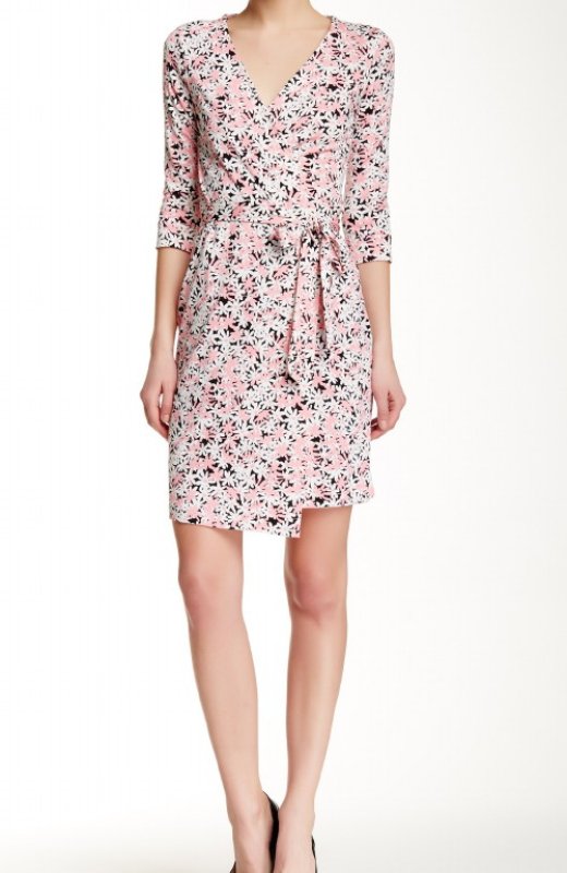 画像1: ドラマ【ギルモアガールズ使用】Diane von Furstenberg　ダイアンフォンファステンバーグ　New Julian Two wrap  dress 　Garden Daisy ピンク (1)