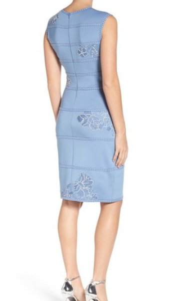 画像2: 再販売セール!【高橋真麻さん、山崎夕貴さんご着用】Tadashi Shoji   タダシショージ   Floral Applique Sheath Dress ブルーストーン (2)