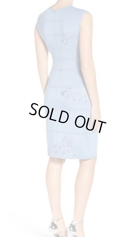 画像2: 再販売セール！【高橋真麻さん、山崎夕貴さんご着用】Tadashi Shoji   タダシショージ 　 Floral Applique Sheath Dress　ブルーストーン (2)