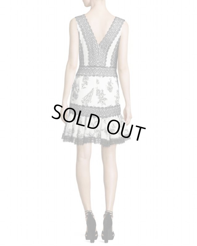 画像2: 【25ans掲載、アンミカさん愛用】Tadashi Shoji タダシショージ　 fleur-printed dress  (2)