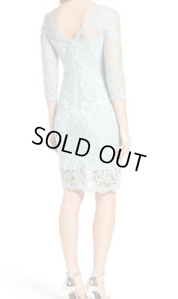 画像2: Tadashi Shoji タダシショージ Embroidered Lace Sheath Dress  Frosted Jade ブルー系 (2)