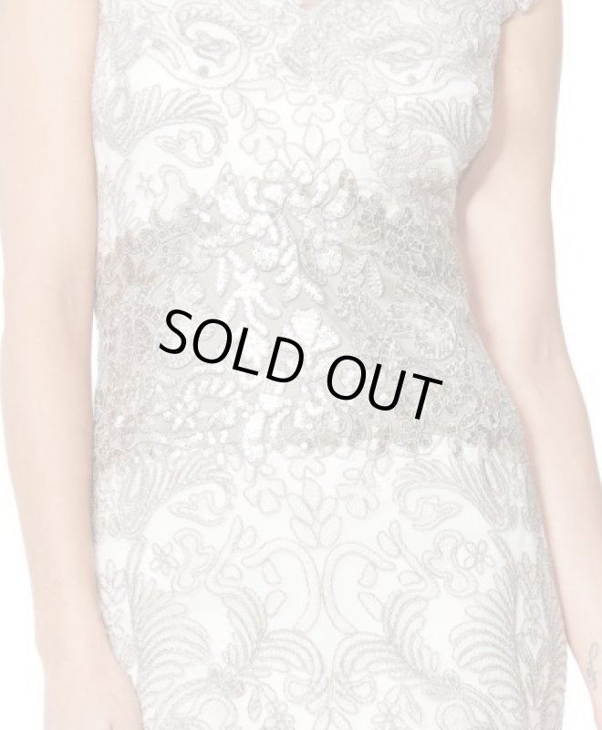 画像3: Tadashi Shoji  タダシショージ　CONTRAST WAIST V-NECK SHEATH DRESS (3)